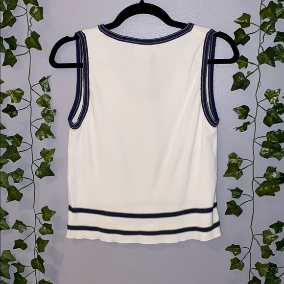 Women’s Free People White Striped V-Neck Tank Top - Picture 5 of 8